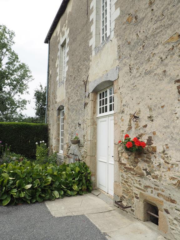 Les Grands-Aulnais Panzió Cossé-le-Vivien Kültér fotó
